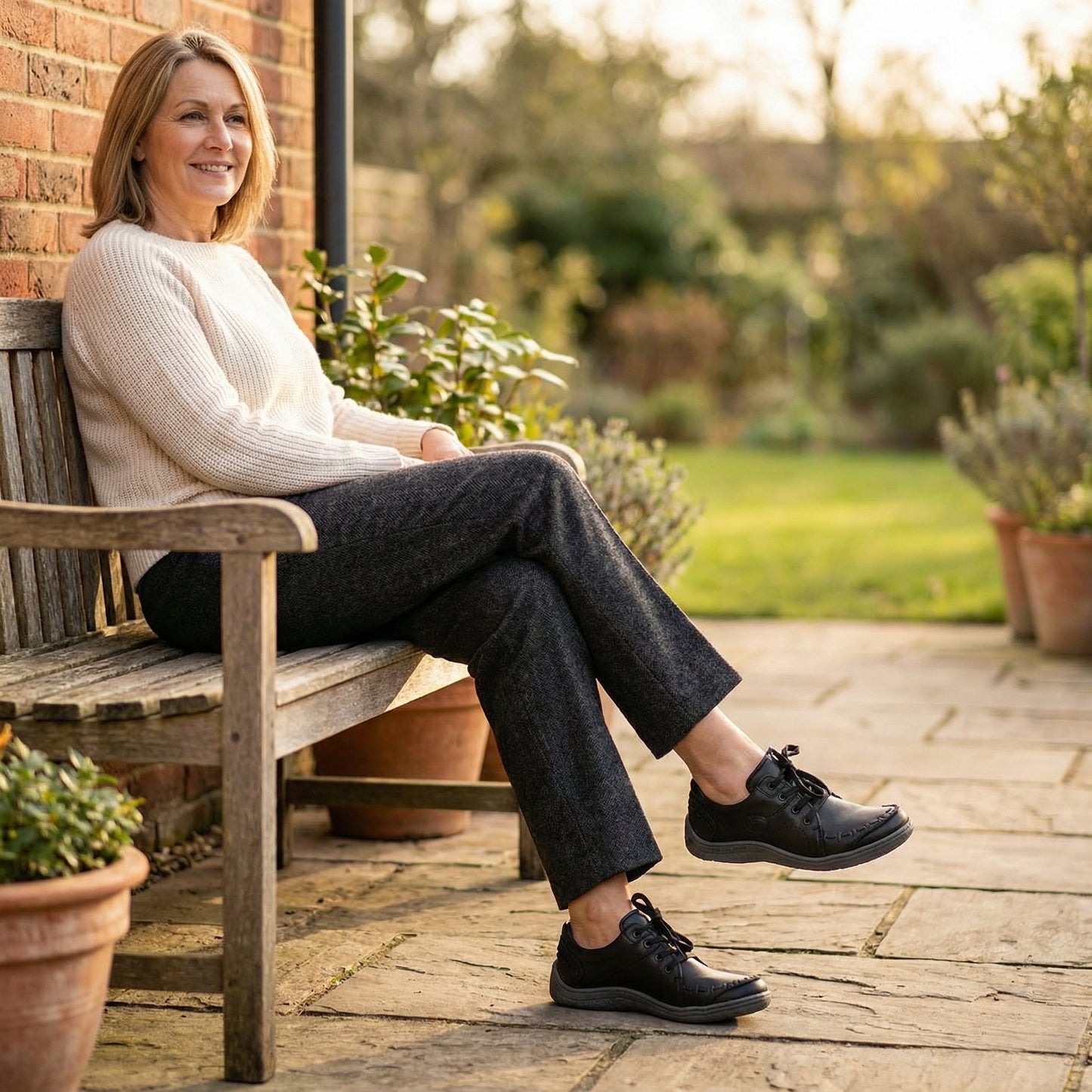 Vanta Black – Sleek, Sophisticated, and Built for All-Day Comfort ⚫✨